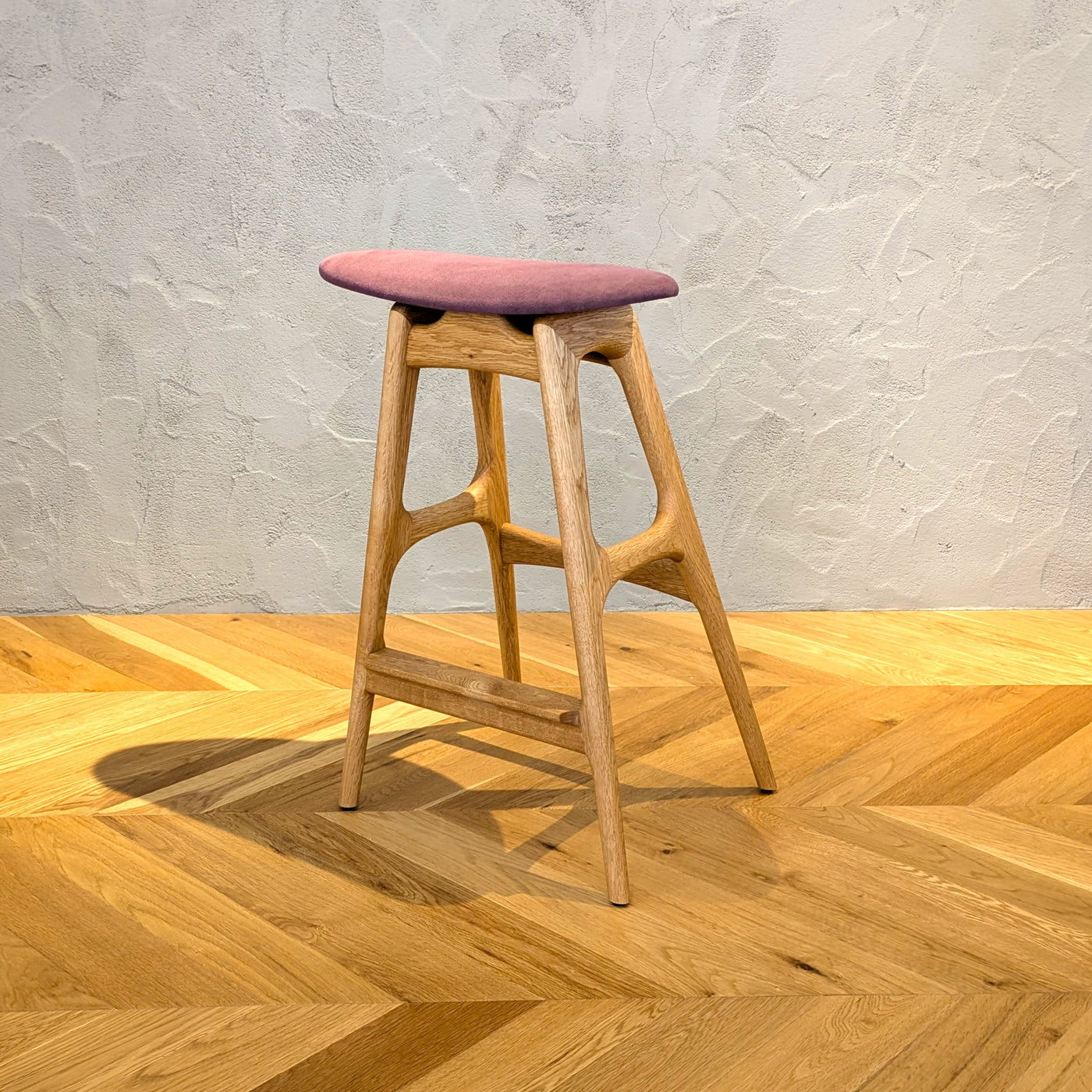 yu-counter stool  / UltraSuede6M38