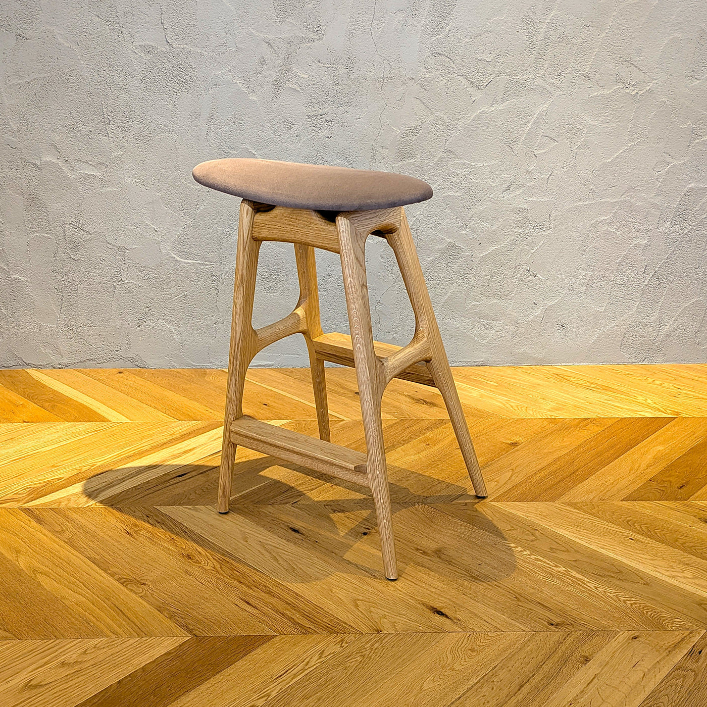 yu-counter stool step有 / UltraSuede6M48