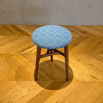Y3 stool / walnut / if1078