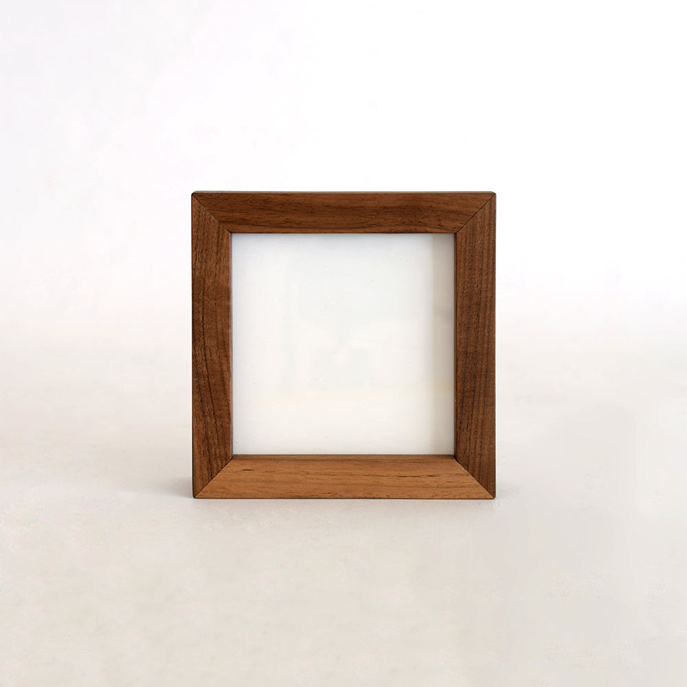 Photo frame/walnut