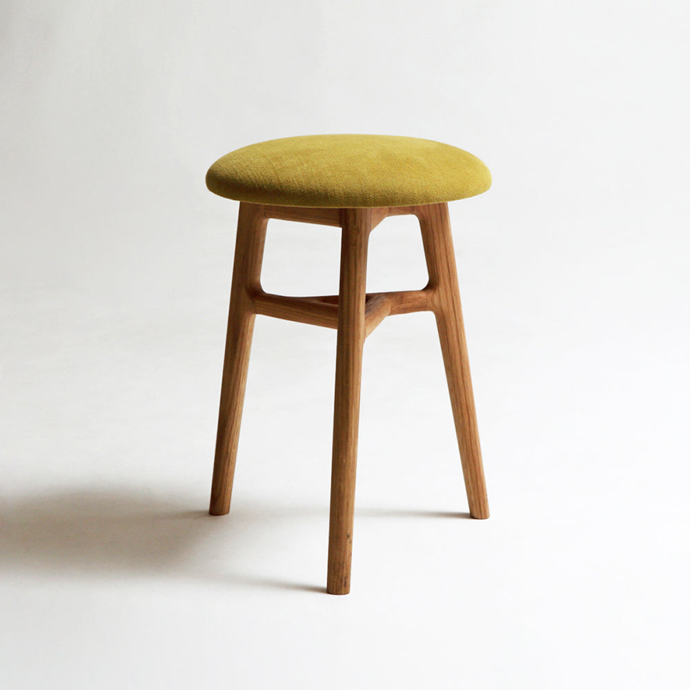 Y3 stool/oak